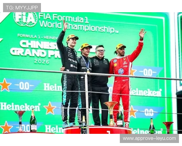 F1赛季激战升级车队博弈加剧新星崛起引发格局重塑与冠军悬念再起