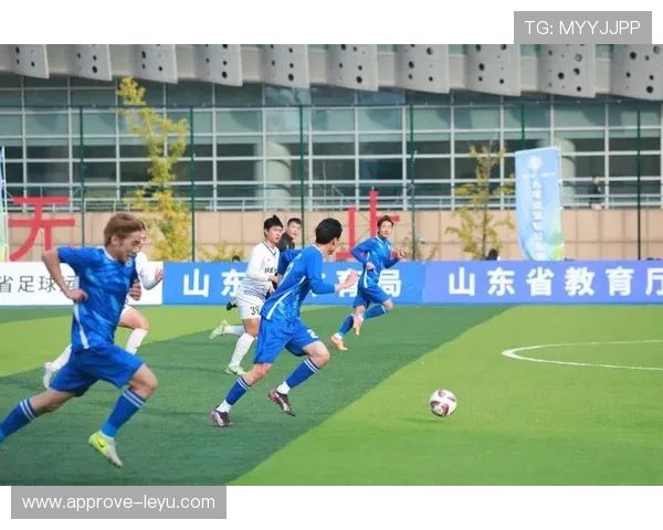 中国足球超级联赛新赛季开幕 强队齐聚争夺冠军宝座